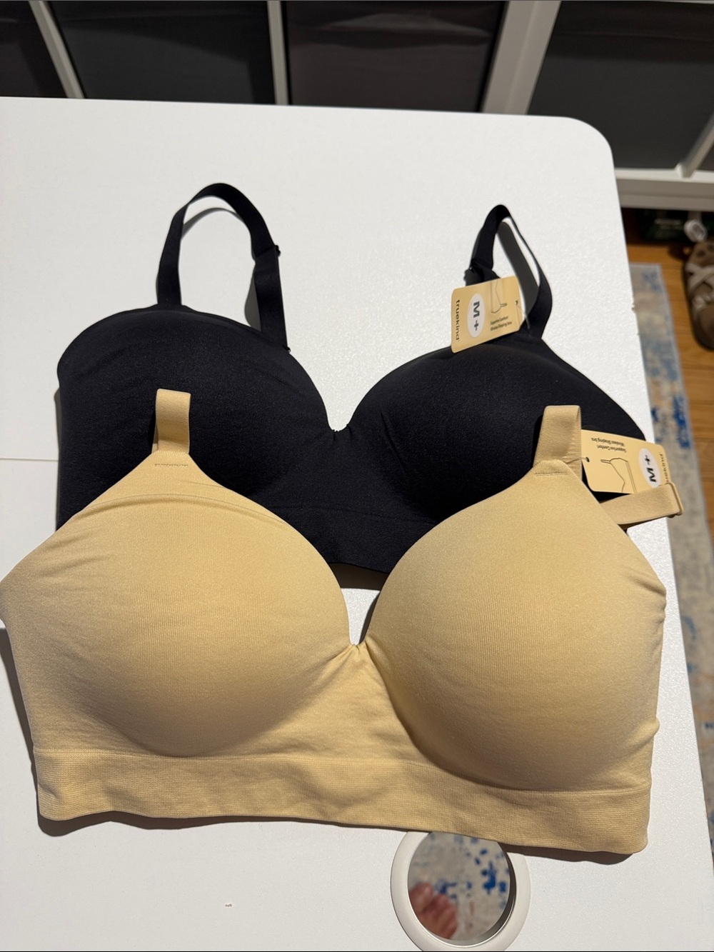 2 Truekind supportive comfort wireless shaping bras new in pkg size M/L 10210
